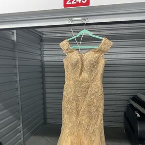 Elegant Gold Lace Prom Dress
